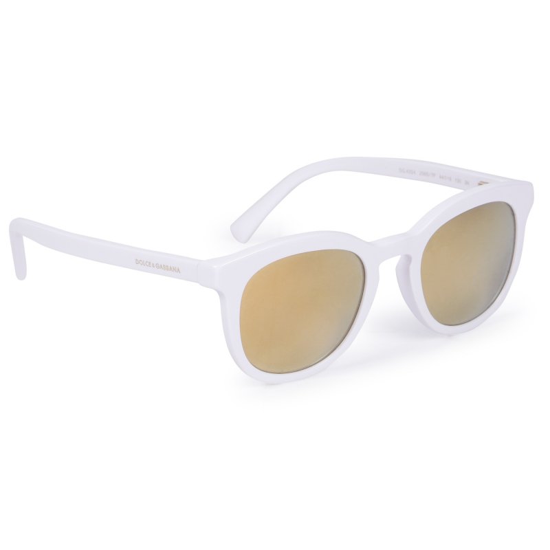 Dolce & Gabbana<br /> <em>Via Bambini Fashion</em><br />
&nbsp;