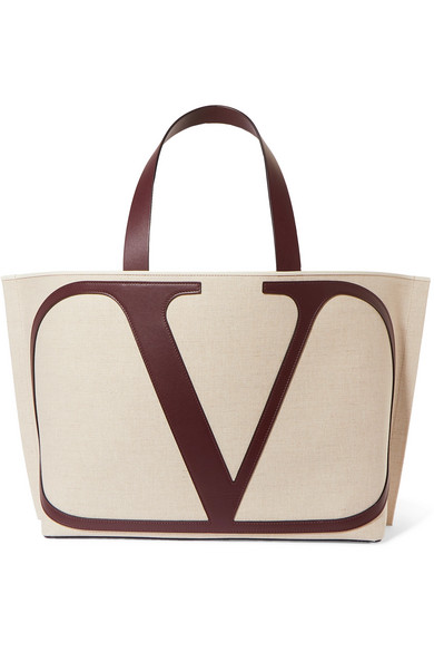 <p><span style=color:black>Valentino</span><br /> <em><span style=color:#7F7F7F>Via Net-A-Porter</span></em></p>
