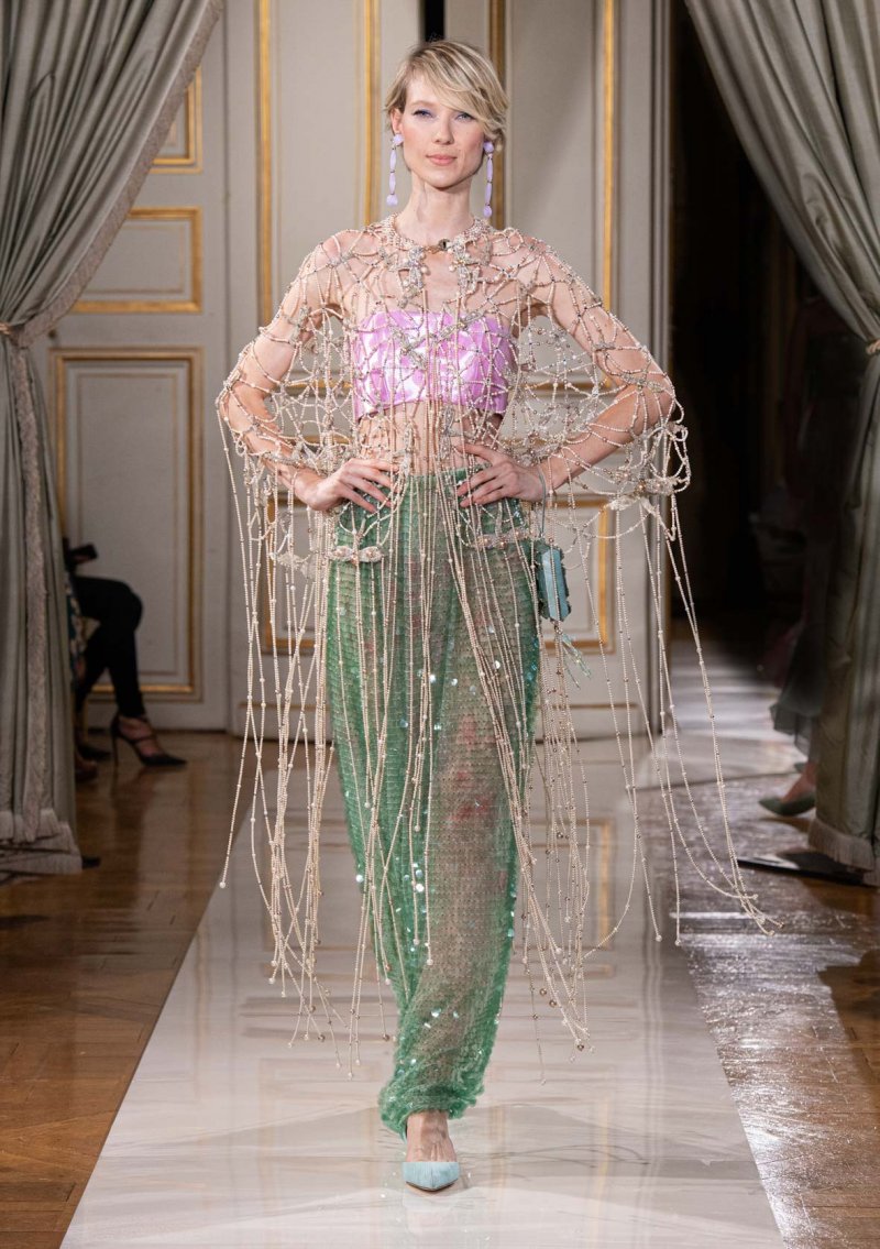 Giorgio Armani Prive Couture Fall Winter 2021 2022 Collection Azyaamode