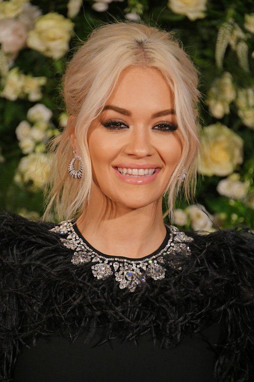 <strong>Rita Ora</strong> in <strong>de Grisogono</strong><br />
 
