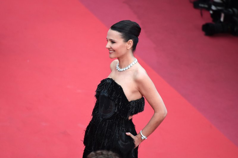 <strong>Virginie Ledoyen</strong> dazzles in <strong>Boucheron</strong> jewelry<br />
 