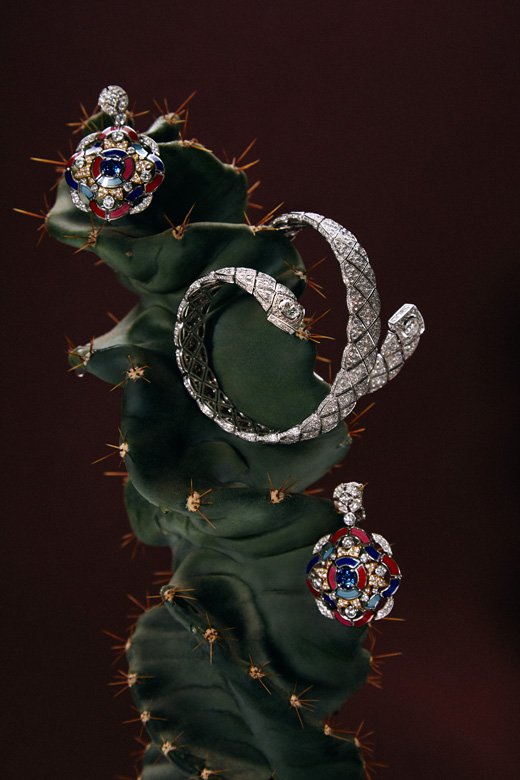 <strong>CHANEL Fine Jewelry</strong>, Hypnotique earrings in 18K white and yellow gold set with round-cut blue purple tanzanite, round-cut diamonds, and multicolored lacquer<br /> <strong>CHANEL Fine Jewelry</strong>, "Signature Duo" bracelet in 18K white gold set with brilliant-cut diamonds