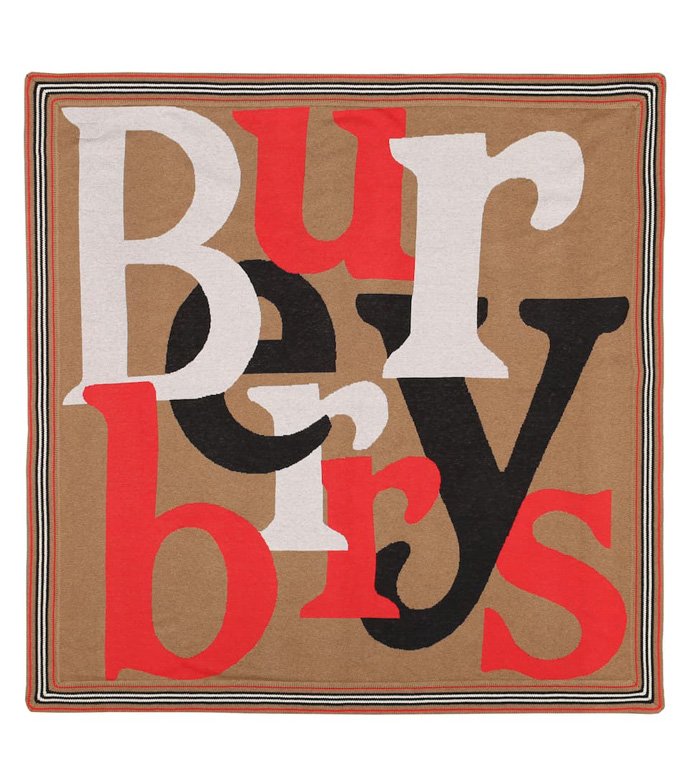 Burberry Kids<br /> <em>Via Mytheresa.com </em><br />
&nbsp;