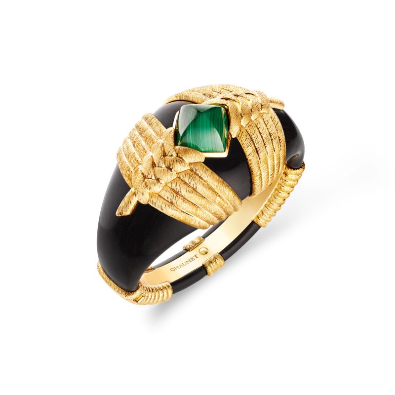 <strong>Chaumet</strong>, Les Mondes de Chaumet, Trésors d’Afrique high jewelry collection, Talismania bracelet<br />
 