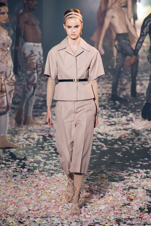 علامة&nbsp;<span dir=LTR>Act No1</span><br />
&nbsp;