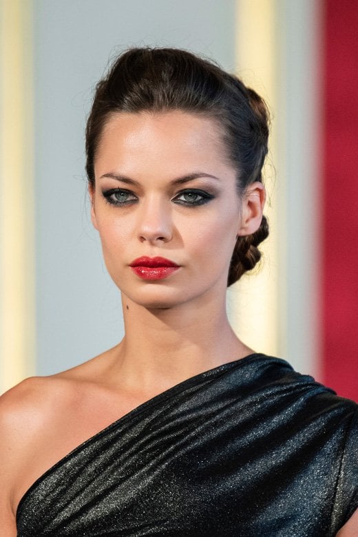<strong>Red Lips in the Name of Love </strong><br />
Elli Haute Couture Fall/Winter 2019-2020