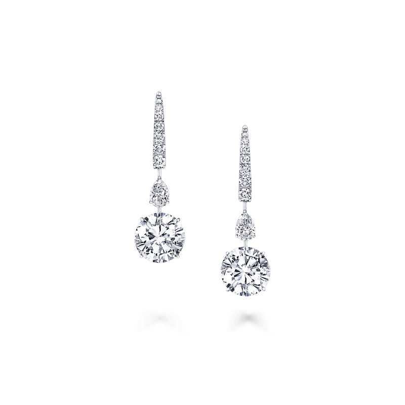 <strong>Graff</strong> round diamond earrings<br />
 