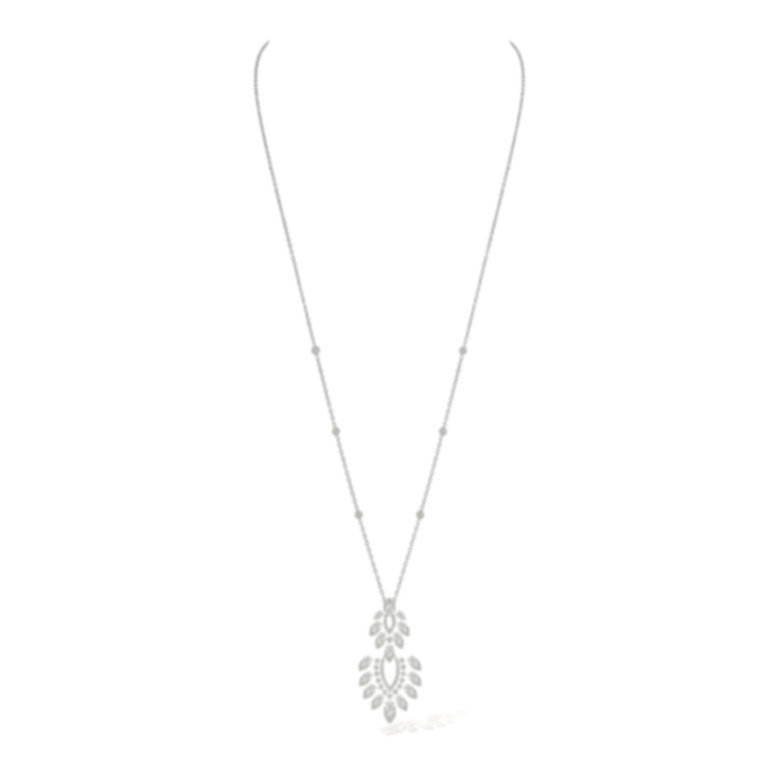 <strong>Messika Paris</strong>, Desert Bloom long necklace<br />
 