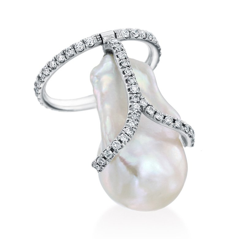 <strong>Nina Runsdorf</strong> ring