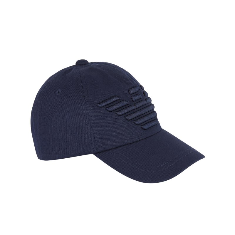 Armani Junior<br /> <em>Via Melijoe.com</em><br />
&nbsp;