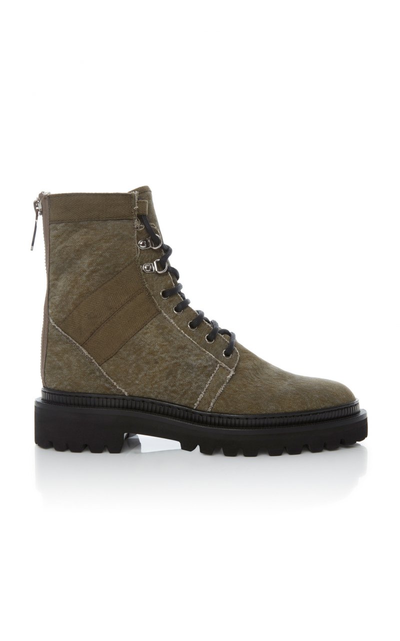 Balmain<br /> <em><span style=color:#7F7F7F>Via Moda Operandi</span></em><br />