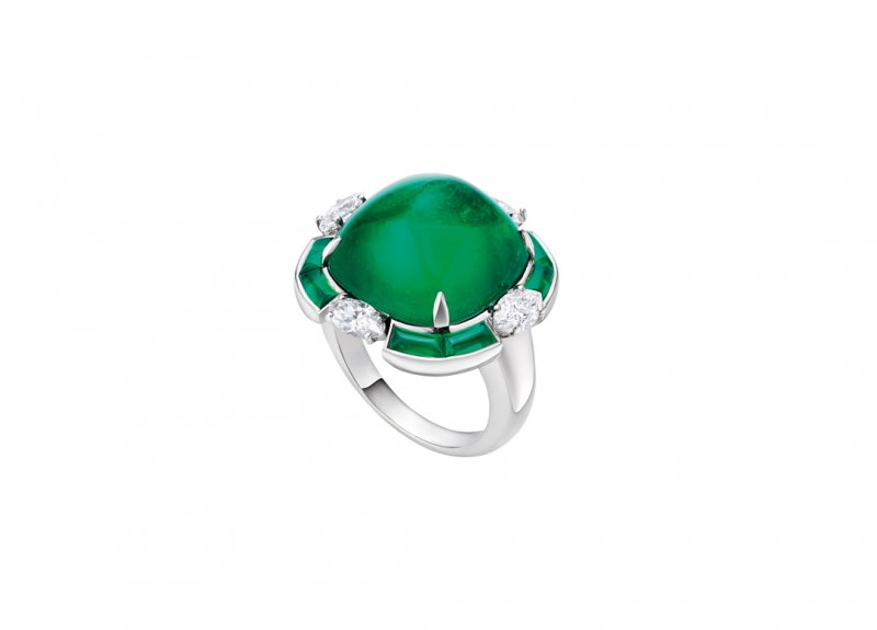 <div>Gina ring<br />
 </div>
