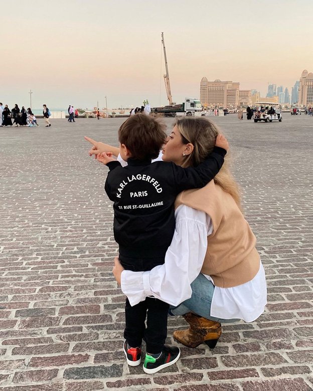 <strong>مارجوت روبي&nbsp;</strong>متألّقة بفستان من&nbsp;<strong>فرساتشي&nbsp;</strong>في حفل الأوسكار<br />
<em>الصورة من&nbsp;</em><em><span dir=LTR>Getty Images</span></em><br />
&nbsp;
