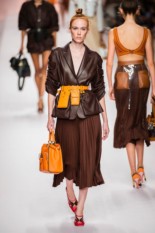 علامة&nbsp;<span dir=LTR>Genny</span><br />
&nbsp;