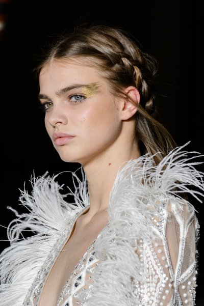 What Will Be Your Hairstyle at Your Next Summer Party?
