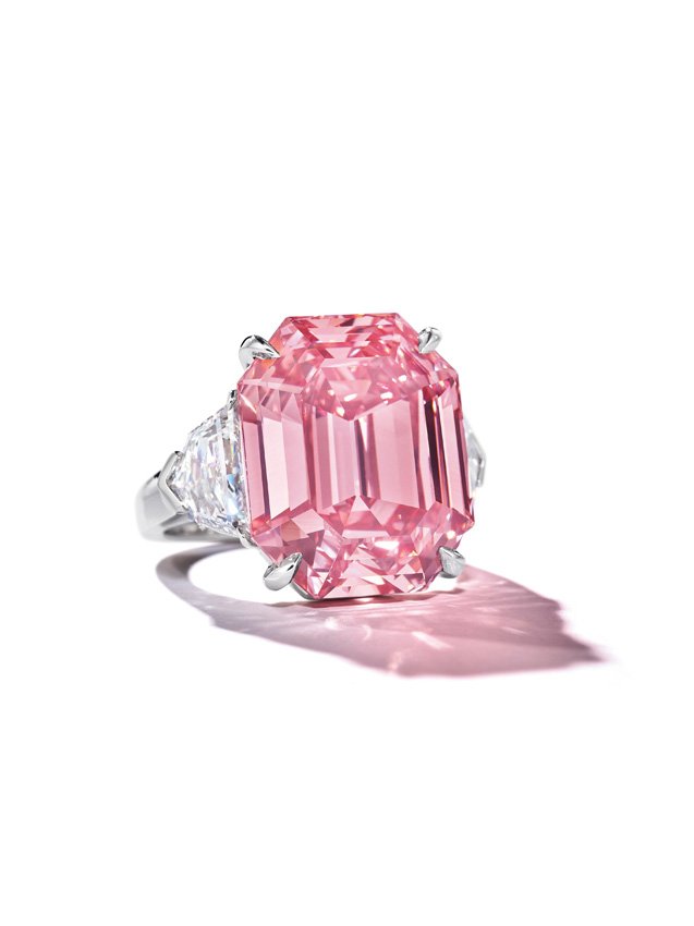 <strong>Harry Winston</strong>, “Winston Pink Legacy” diamond ring featuring a fancy vivid pink diamond weighing 18.96 carats