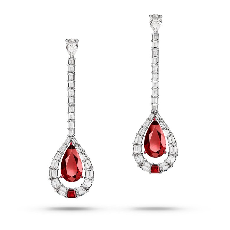 <strong>de Grisogono</strong> high jewelry earrings<br />
 