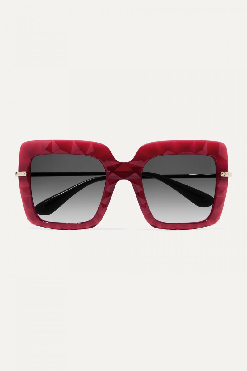 Dolce & Gabbana sunglasses<br /> <em>Via Net-A-Porter</em><br />
&nbsp;