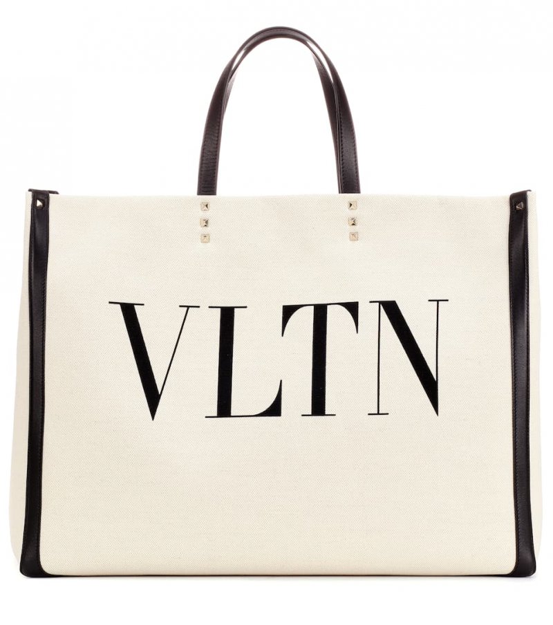 Valentino<br /> <em>Via Mytheresa.com</em><br />
&nbsp;