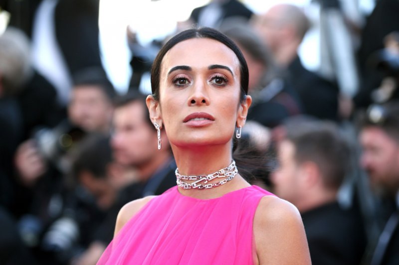 <strong>Silvia Braz</strong> in <strong>Messika</strong><br />
 