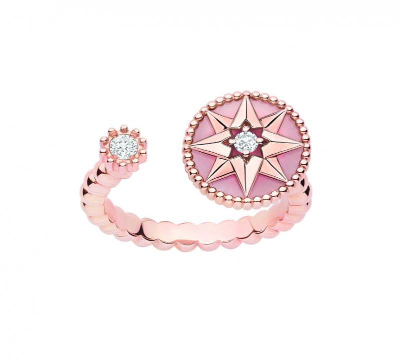 Rose des Vents ring<br />
 
