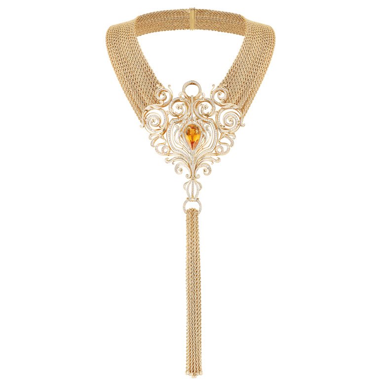 <strong>Boucheron</strong>, Paris, Vu Du 26 high jewelry collection, Armoiries long necklace set with a 32.22-carat pear imperial topaz<br />
 