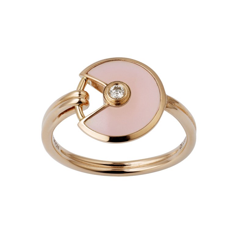 <strong>Cartier</strong>, Amulette de Cartier ring<br />
 
