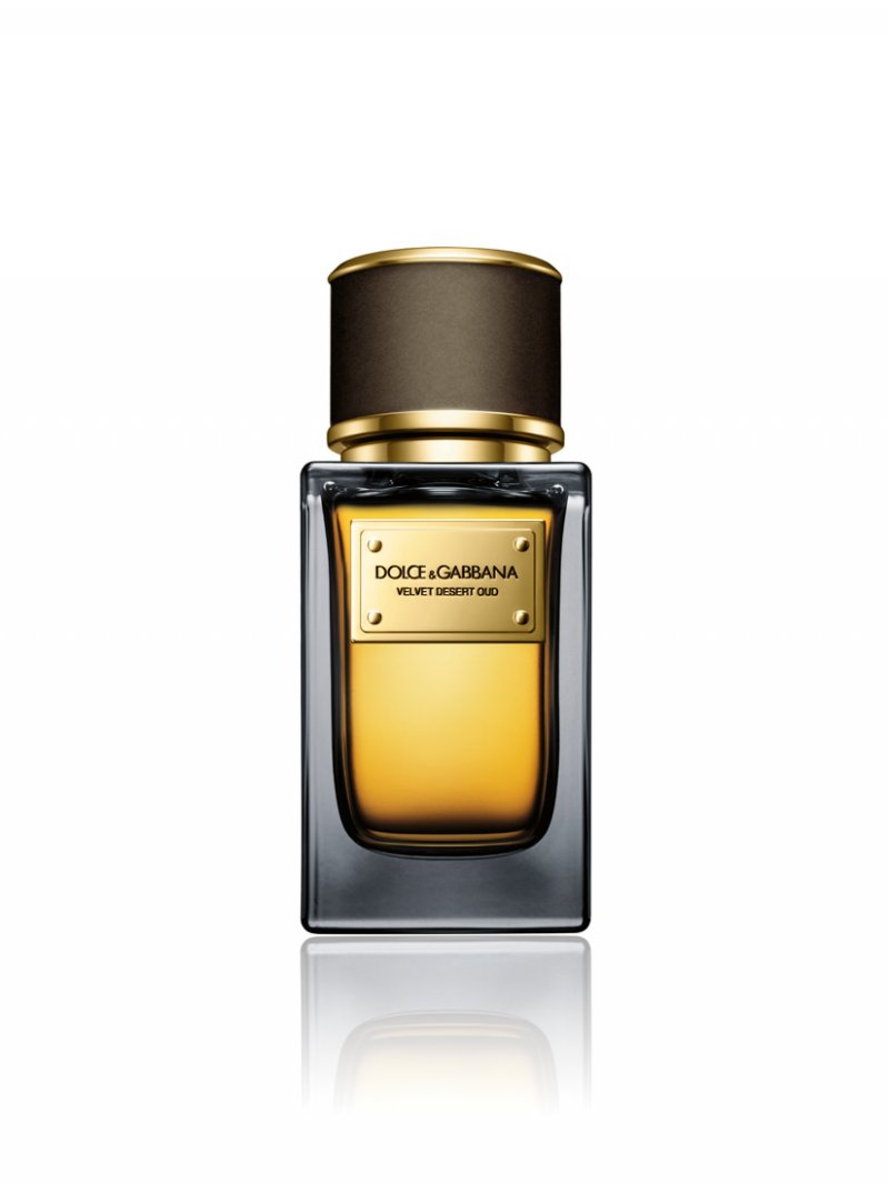 <strong>-مارغو روبي </strong>في إطلالة من<strong> شانيل </strong><strong><span dir=LTR>CHANEL</span></strong><br />
&nbsp;