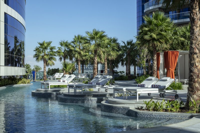 Malibu Deck & Pool<br />