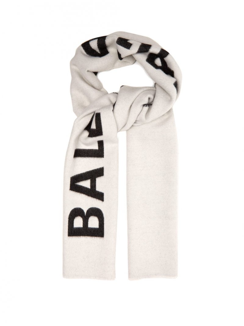 Balenciaga<br /> <em>Via Matches Fashion</em><br />
&nbsp;