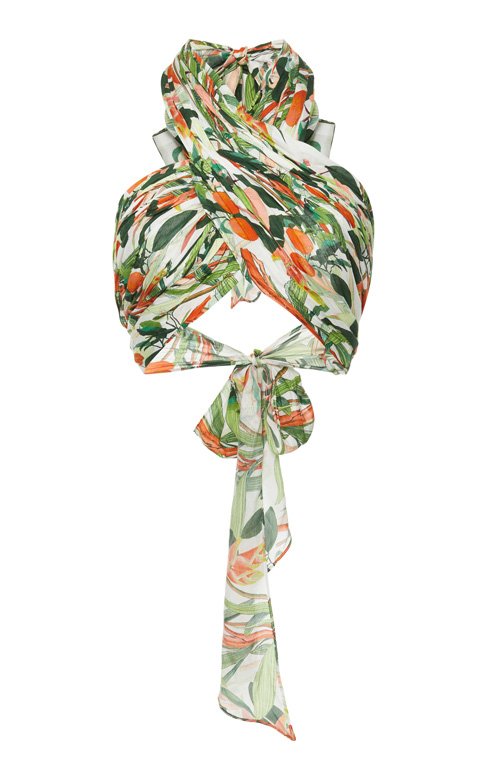 أقراط&nbsp;<span dir=LTR>Classic Opulence</span>&nbsp;من مجموعة&nbsp;<span dir=LTR>Red Carpet 2021</span>&nbsp;للمجوهرات الراقية من&nbsp;<strong>شوبارد</strong><br />
&nbsp;