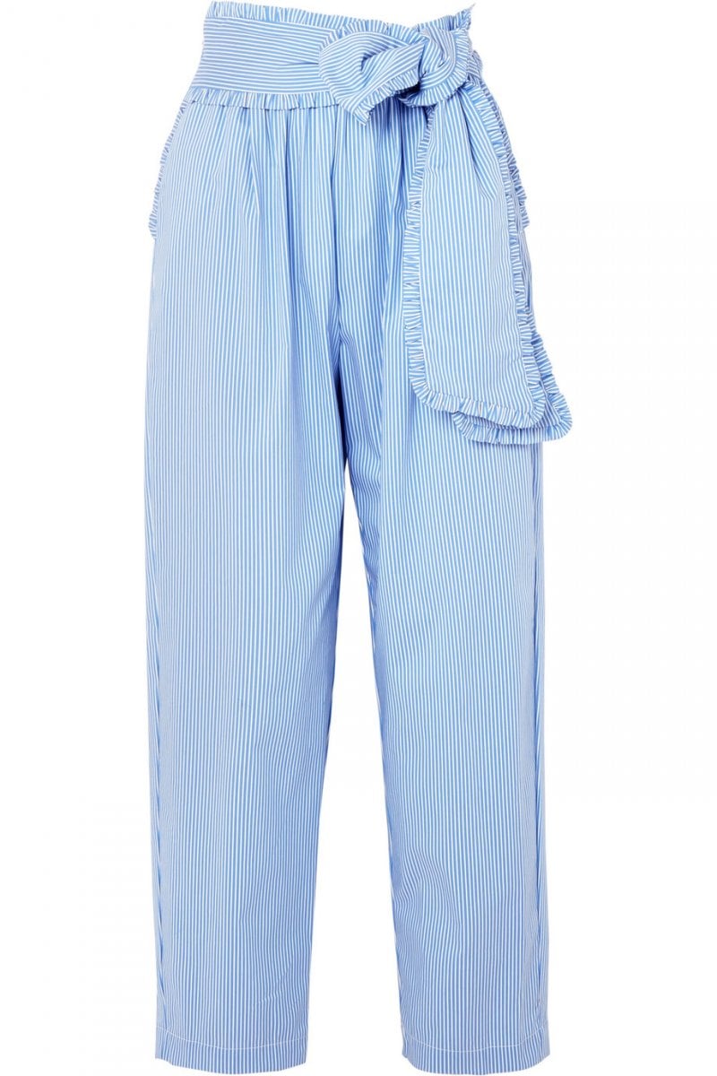 <strong>جمال العيون السّوداء </strong><br />
ديور