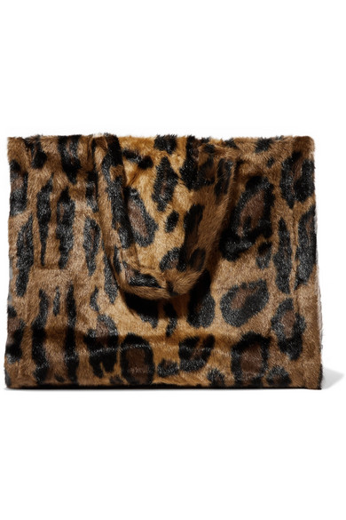 <p><span style=color:black>Stand Studio</span><br /> <em><span style=color:#7F7F7F>Via Net-A-Porter</span></em></p>
