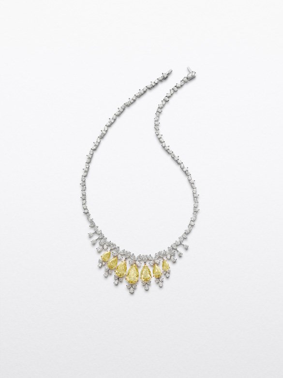 <strong>Chopard</strong>, Red Carpet high jewelry collection necklace<br />
 