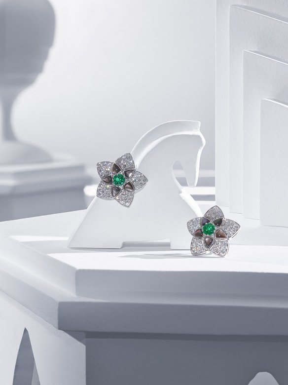 <strong>Bvlgari</strong>, Jannah high jewelry collection earrings<br />
 