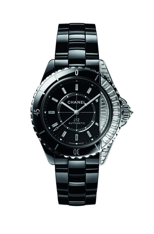 <strong>CHANEL</strong> J12 X-Ray watch<br />
 