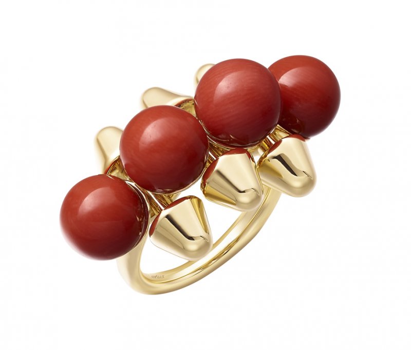 <strong>Cartier</strong>, Clash ring<br />
 