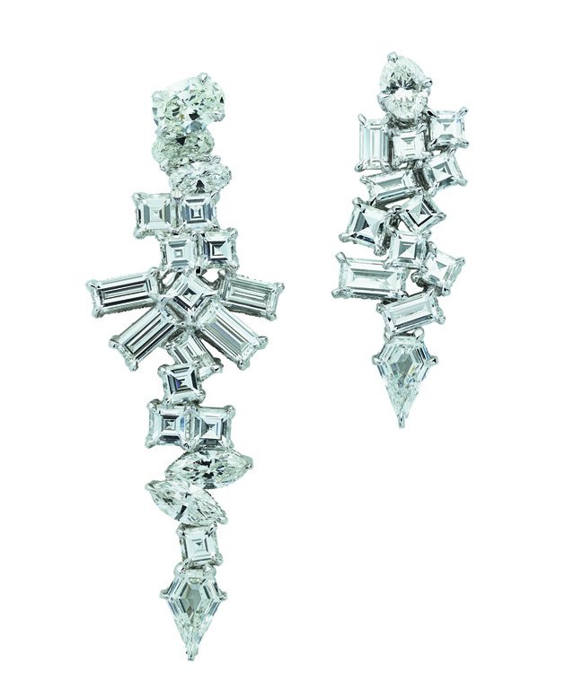 <strong>Dior</strong>, Gem Dior high jewelry collection, Blanc Titane earrings<br />
 