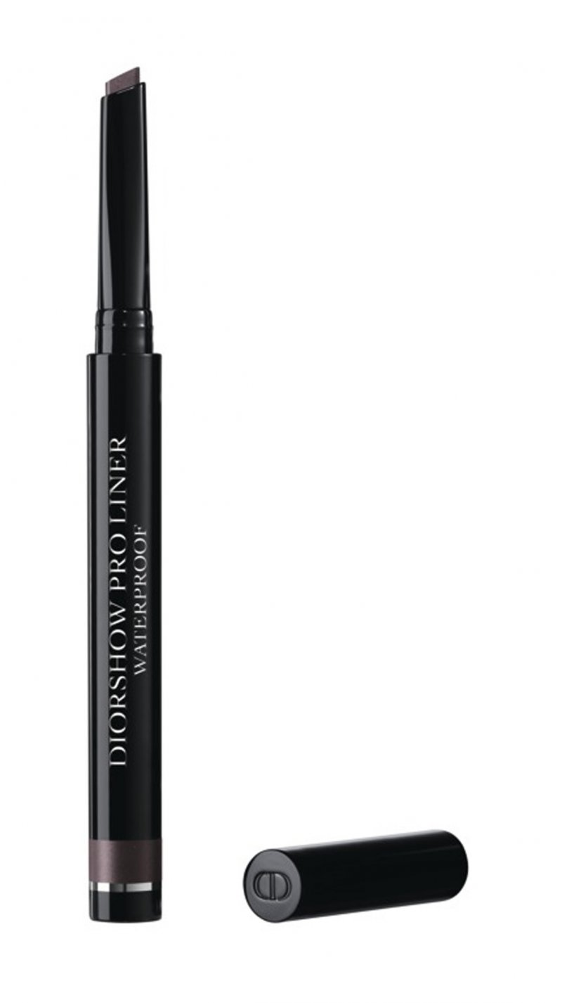 غوتشي<br />
<em>من موقع </em><em>Net-A-Porter </em><br />
&nbsp;