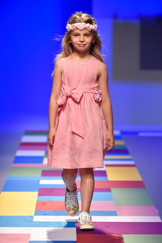 كتاب&nbsp;<span dir=LTR>PALAZZO DELLA CIVILT&Agrave; ITALIANA</span>&nbsp;من&nbsp;<strong>فندي</strong><br />
&nbsp;