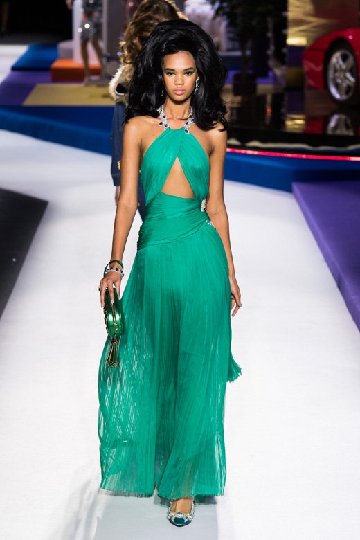 <strong>كارتييه</strong>&nbsp;ساعة&nbsp;<span dir=LTR>Tank Asymmetrique Skeleton</span><br />
&nbsp;