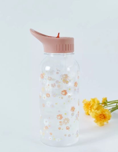 <strong>Typo</strong>&nbsp;bottle<br /> <em>Via Namshi.com</em><br />
&nbsp;