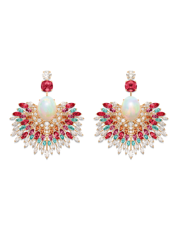 <strong>Piaget</strong>, Sunlight Escape high jewelry collection earrings<br />