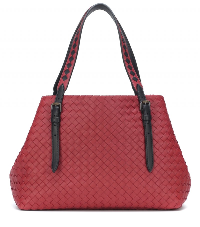 Bottega Veneta<br /> <em>Via Mytheresa.com</em><br />
&nbsp;