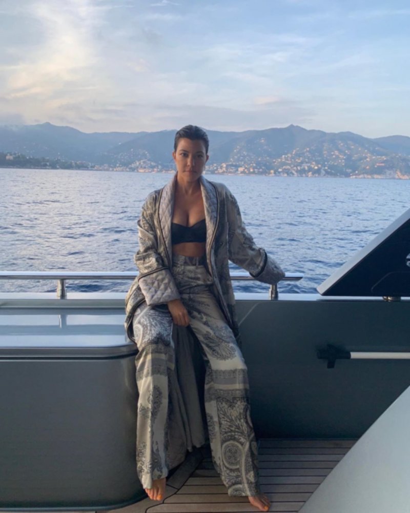 خاتم&nbsp;<span dir=LTR>Abetti</span>&nbsp;من مجموعة&nbsp;<span dir=LTR>Sous Les Etoiles</span>&nbsp;للمجوهرات الراقية من&nbsp;<strong>فان كليف أند آربلز</strong><br />
&nbsp;