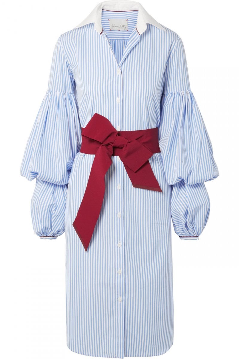 <strong>شانيل </strong><strong><span dir=LTR>Chanel</span></strong><strong>،</strong> مجموعة <span dir=LTR>1.5 1 Cam&eacute;lia. 5 Allures</span> للمجوهرات الرّاقية، أقراط <span dir=LTR>Rouge Incandescent</span><br />
&nbsp;