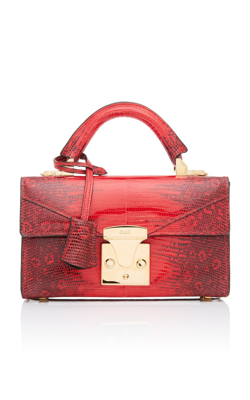 Stalvey<br /> <em>Via Moda Operandi</em><br />
&nbsp;