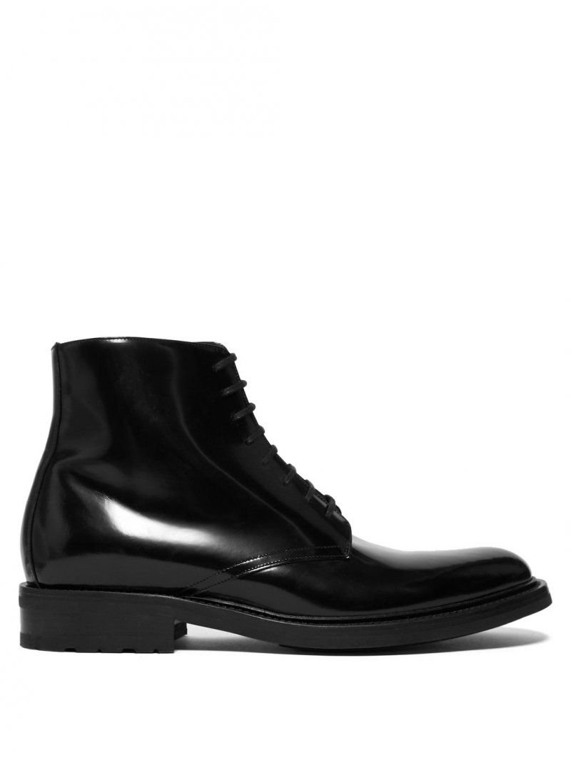Saint Laurent<br /> <em>Via Matches Fashion</em><br />
&nbsp;