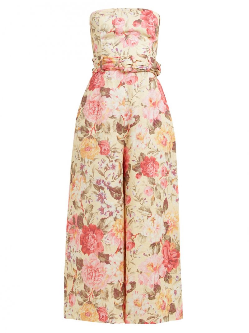 <strong>رالف وروسو</strong>&nbsp;مجموعة هوت كوتور ربيع وصيف 2021<br />
&nbsp;