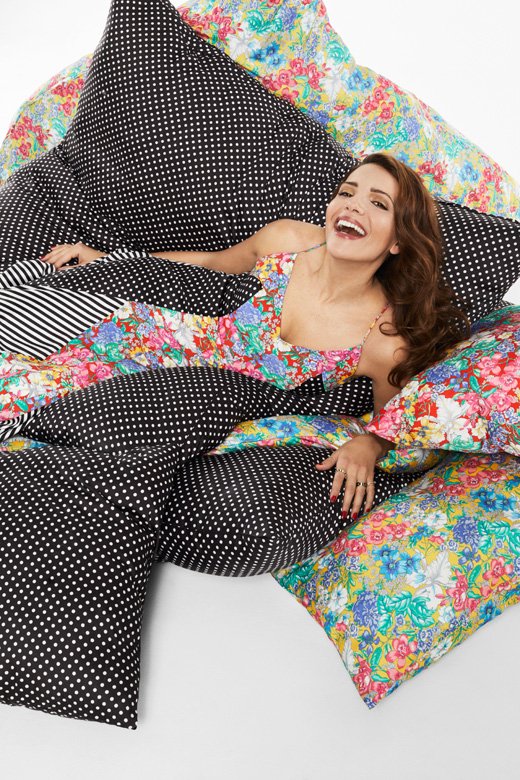 <strong>بوشرون&nbsp;</strong>عقد&nbsp;<span dir=LTR>Quatre Blue Edition</span>&nbsp;المتّخذ شكل عقدة<br />
&nbsp;